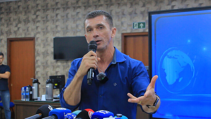 Prefeito Márcio Gonçalves Apresenta Resultados dos Primeiros 100 Dias de Gestão em Coletiva de Imprensa