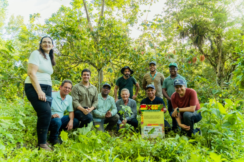 Plantio da primeira árvore marca início simbólico do Projeto Reflorestar & Produzir no Baixo Sul