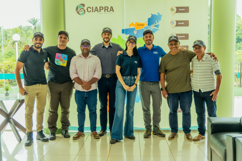 Representantes da Mars visitam sede do CIAPRA e conhecem iniciativas para fortalecer cadeia do cacau no Baixo Sul
