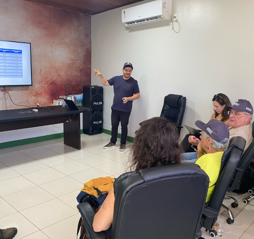 Estudo sobre cacau e mudanças climáticas avança no Baixo Sul com visita de pesquisadores ao CIAPRA