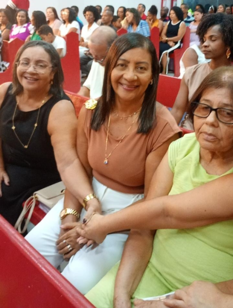 Três lendas vivas da enfermagem: Dona Bete, Vânia e Lenice marcam gerações no antigo Hospital da Michelin