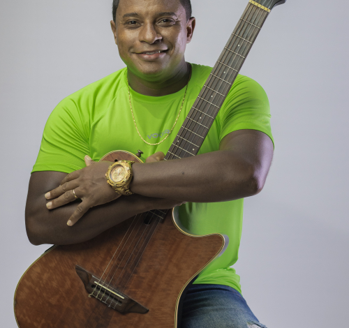 Esdra Nascimento anuncia maratona de shows no Baixo Sul e reforça presença na cena musical