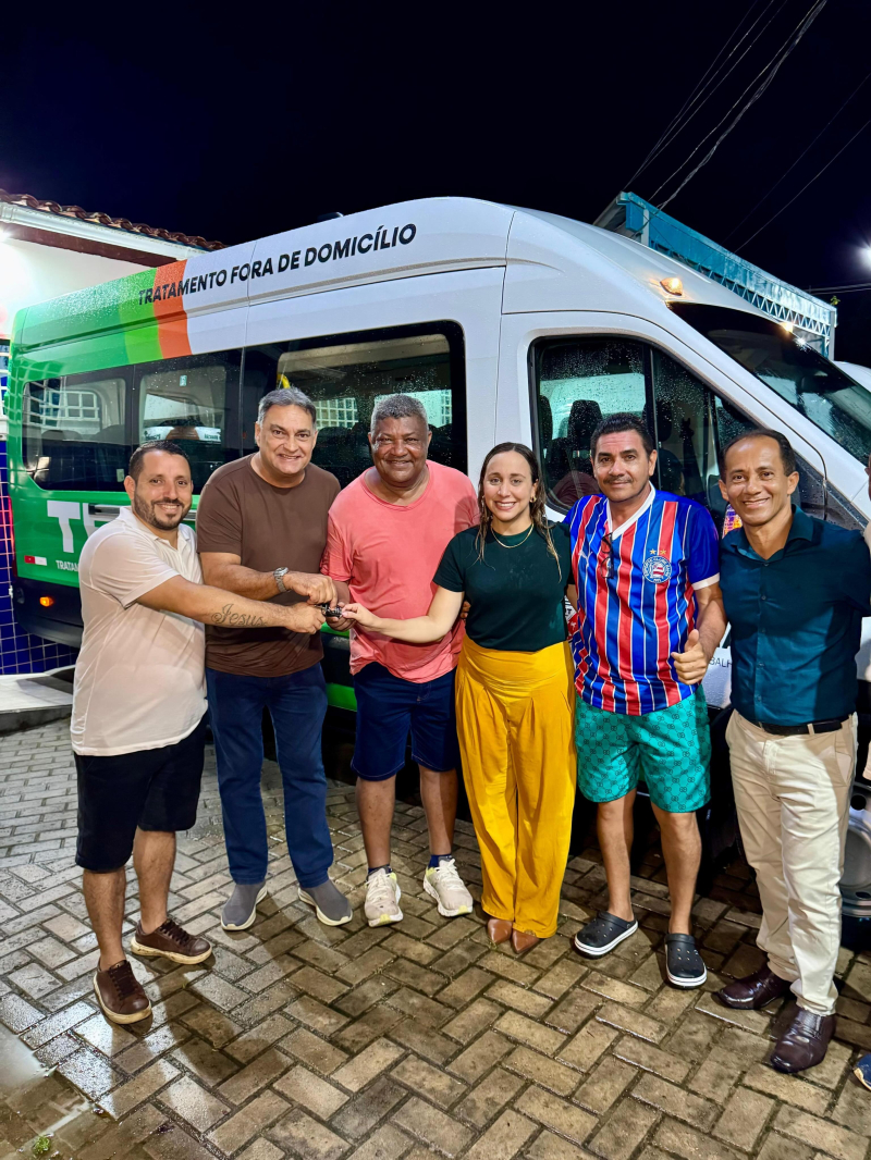 Luciano Araújo fortalece ações em Igrapiúna com entrega na saúde e apoio ao esporte