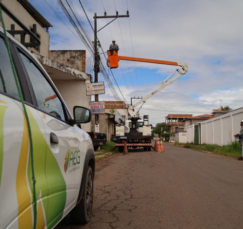Prefeitura de Valença inicia modernização da iluminação na Avenida Daniel Ribeiro Soares