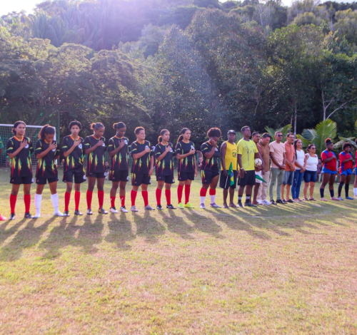 ADELSON DEL DA MARANATA PROMOVE 1º TORNEIO DE FUTEBOL FEMININO EM HOMENAGEM AO DIA DAS MÃES EM NILO PEÇANHA