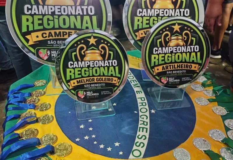 Final do Campeonato Regional consagra os Amigos do Dominó, e shows na praça abrem oficialmente os festejos de São Benedito, em Nilo Peçanha
