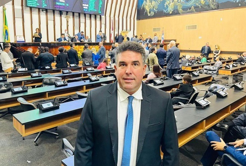 PATRICK LOPES: DE PREFEITO DE JITAÚNA A DESTAQUE NA ASSEMBLEIA LEGISLATIVA DA BAHIA
